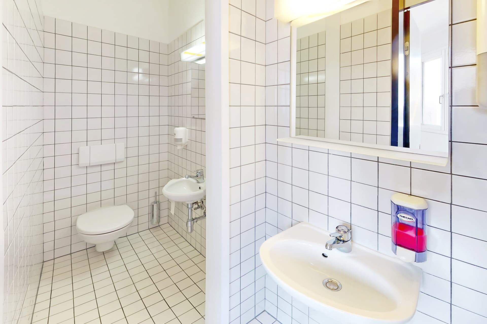 Gewerbe an Via S. Franscini 10, 6850 Mendrisio – Bild 4 von 13