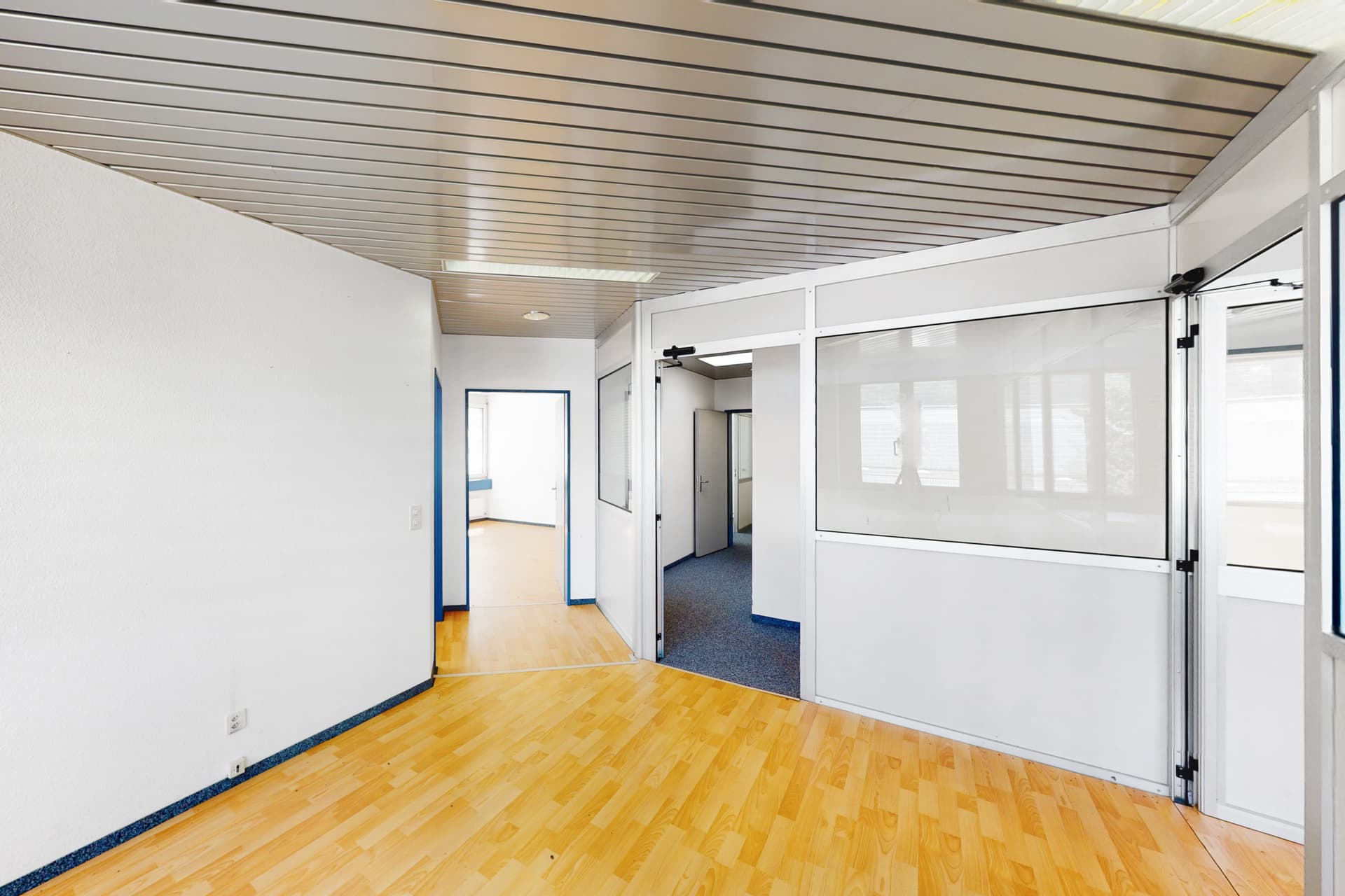 Gewerbe an Via Luserte 4, 6573 Magadino – Bild 3 von 11