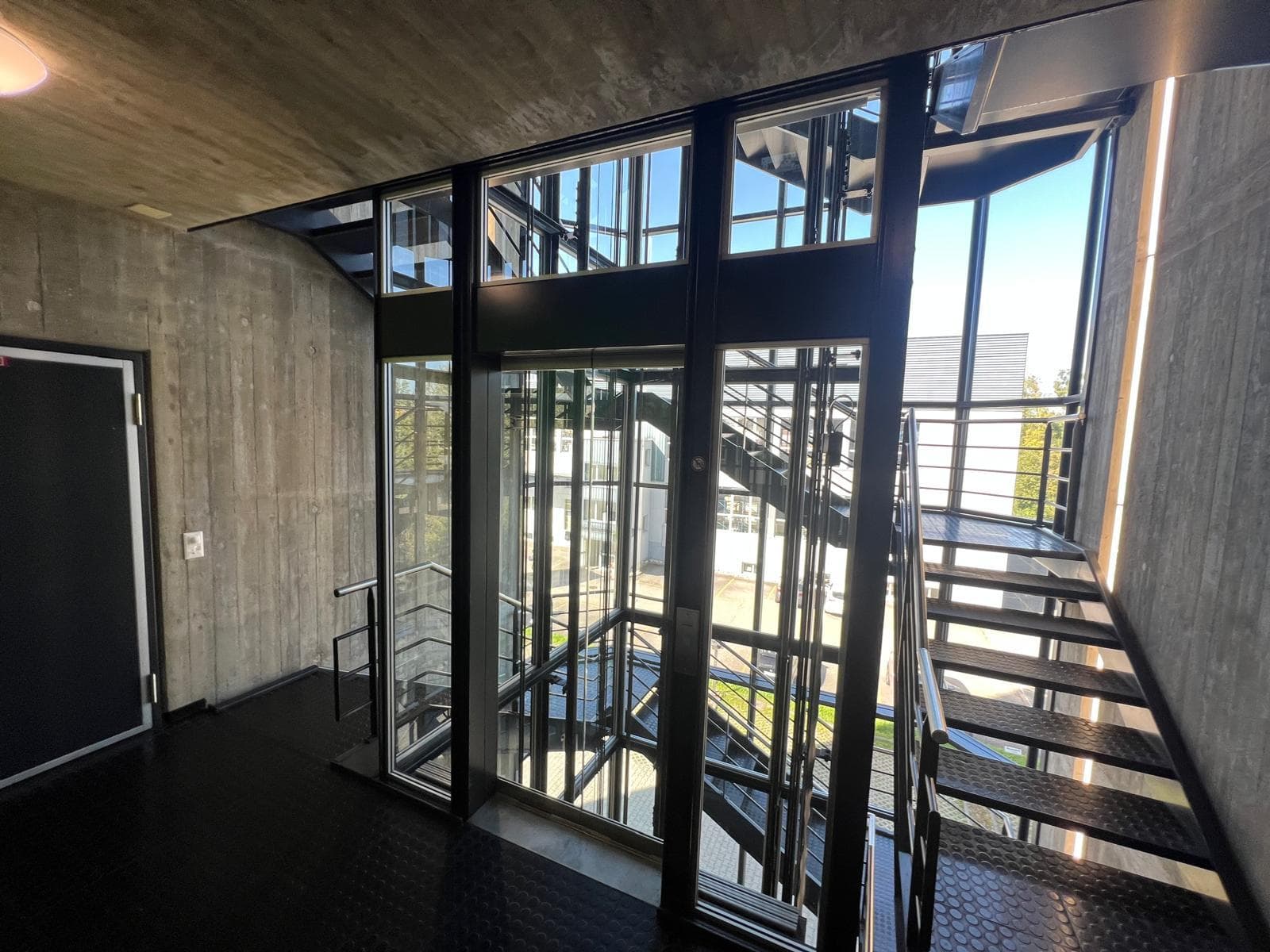 Industriestrasse 17+17a