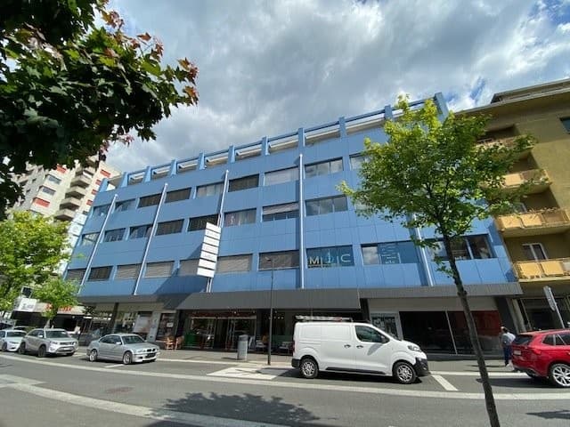 Av.de la Gare/Av.du Théâtre 18