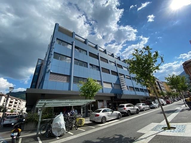 Av.de la Gare/Av.du Théâtre 18