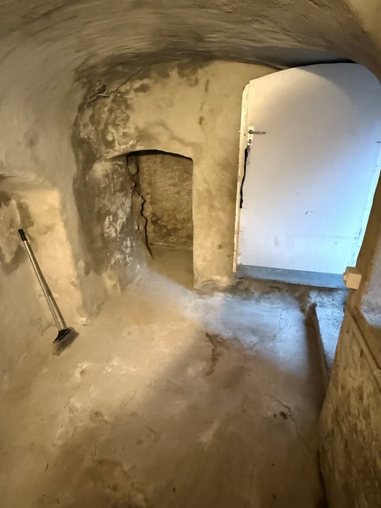 Lager an Rue du Mûrier 13, 1820 Montreux – Bild 3 von 3