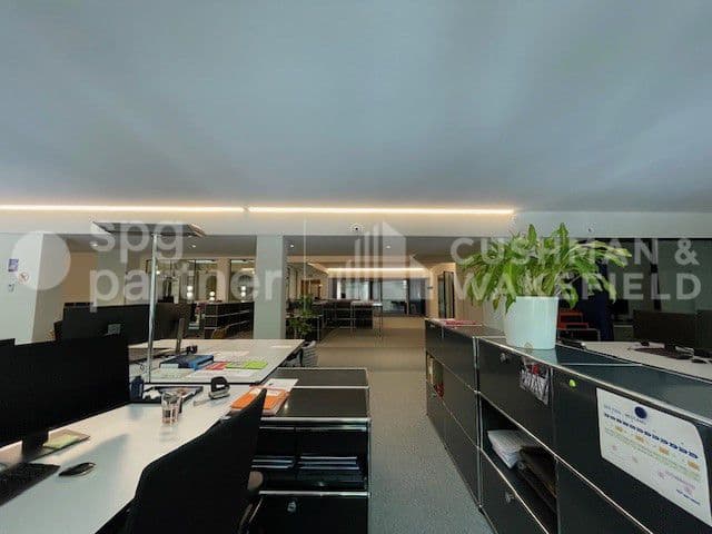 Place Saint-François 5