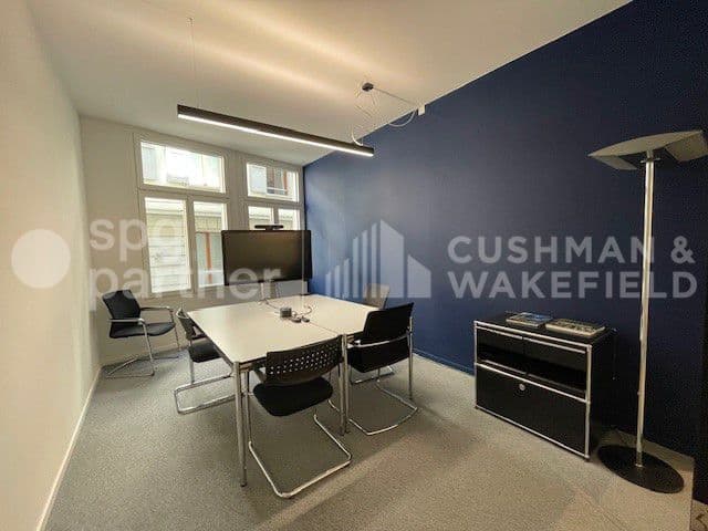 Place Saint-François 5