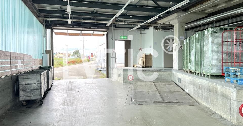 Gewerbe an Adresse sur demande, 1163 Etoy – Bild 5 von 7