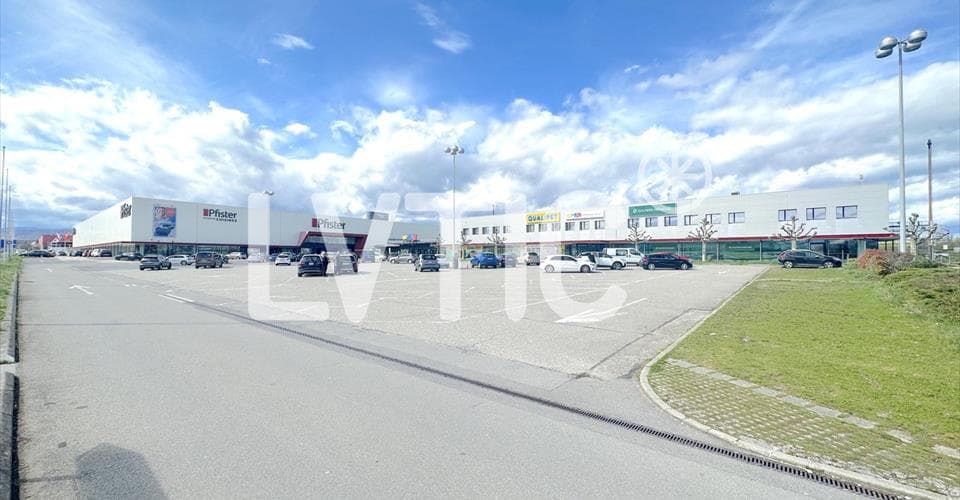 Gewerbe an Adresse sur demande, 1163 Etoy – Bild 5 von 8