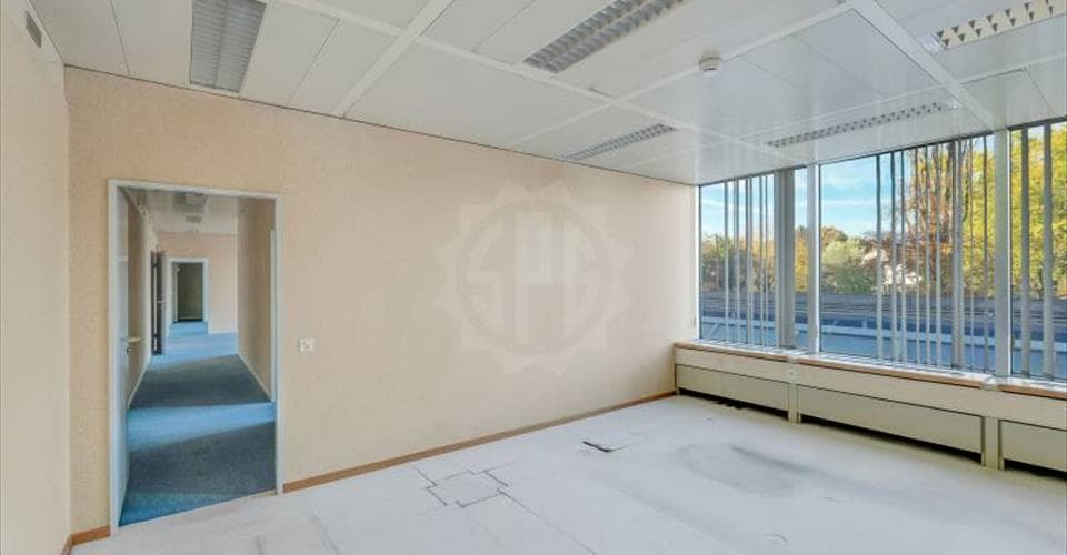 Air Center, chemin des coquelicots 16, tour B