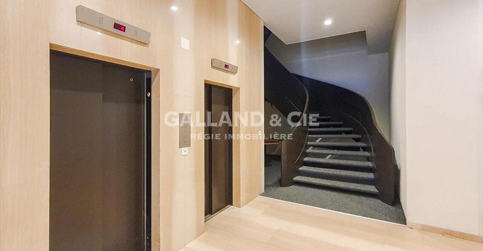 Office at Avenue Mon-Repos 22, 1001 Lausanne – Photo 2 of 5