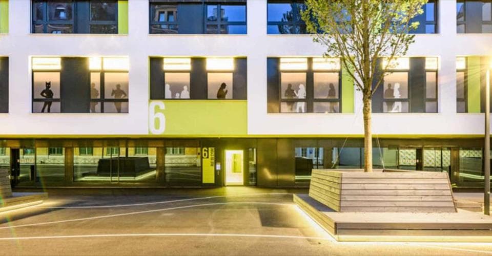 Ladenfläche in 2300 La Chaux-de-Fonds, 339m² – Bild 2 von 5