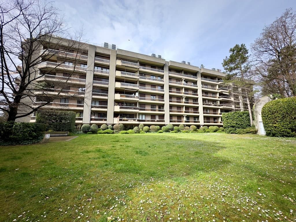 Office Route de Frontenex 86