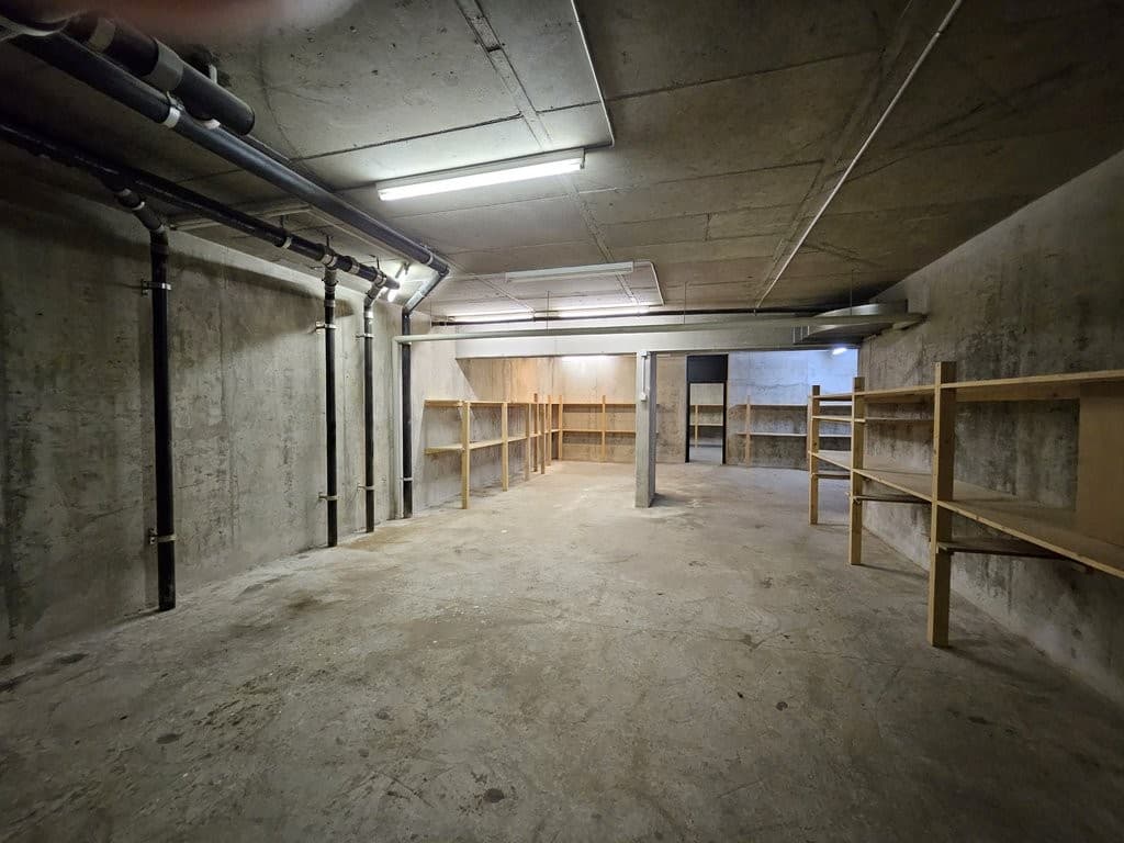 Lager an Rue de Saint-Jean 30, 1203 Genf – Bild 5 von 6
