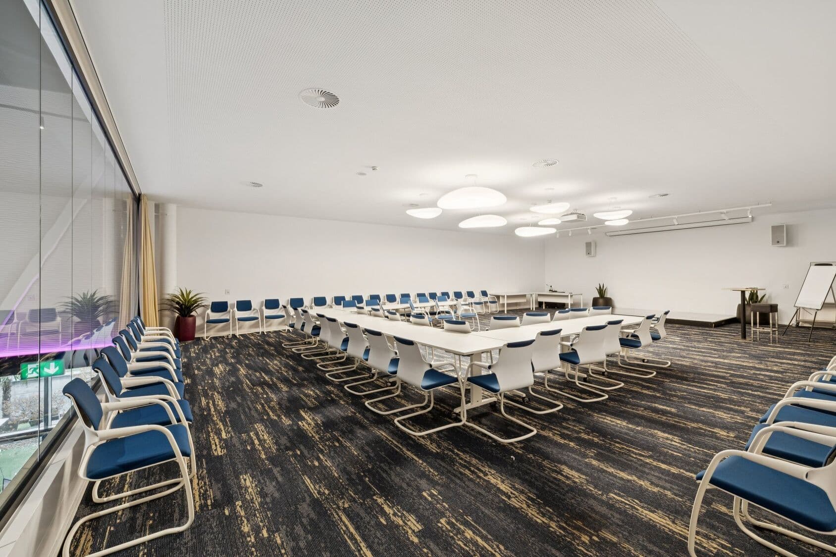 Route des Deux-Chênes 11