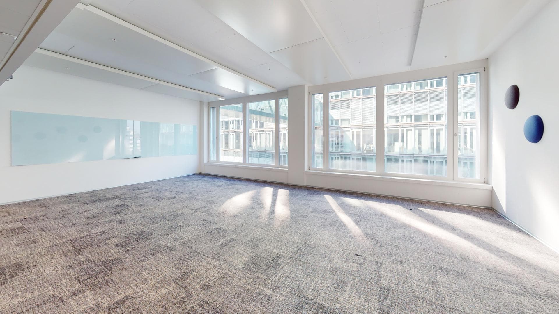 Boulevard Lilienthal 6