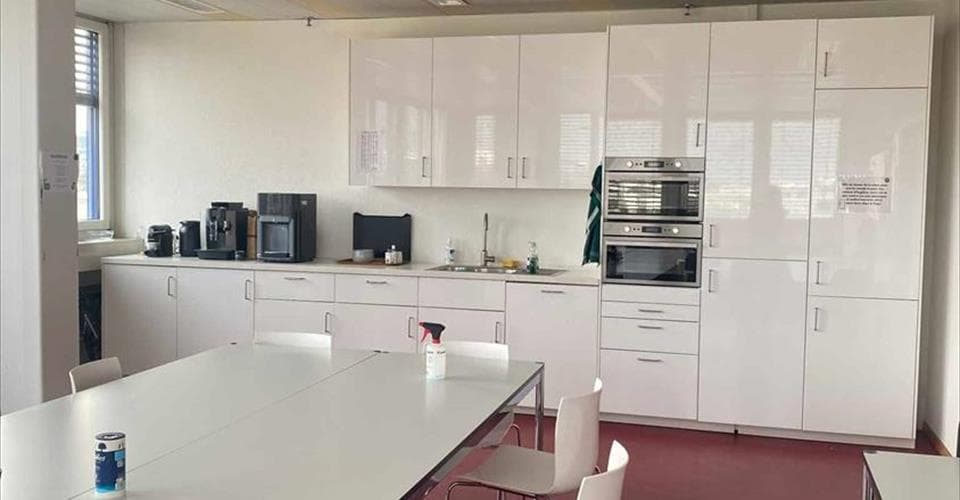 Büro in 1217 Meyrin, 1016m² – Bild 3 von 8