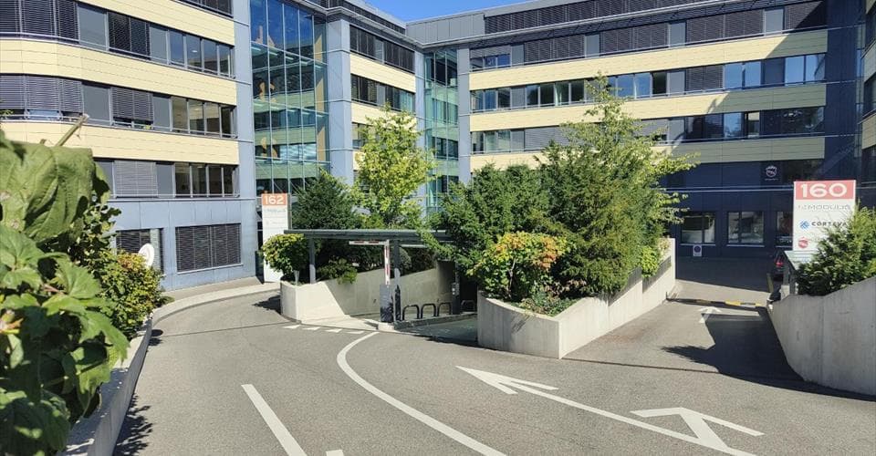 Office Route de Suisse 162