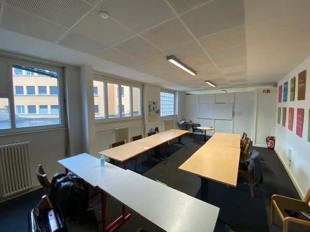 Rue de Montbrillant 52