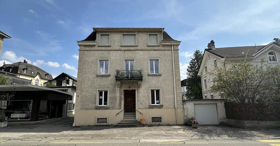 Rue Achille-Merguin 1