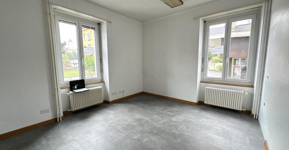 Bureau au Rue Achille-Merguin 1, 2900 Porrentruy – Photo 3 sur 10