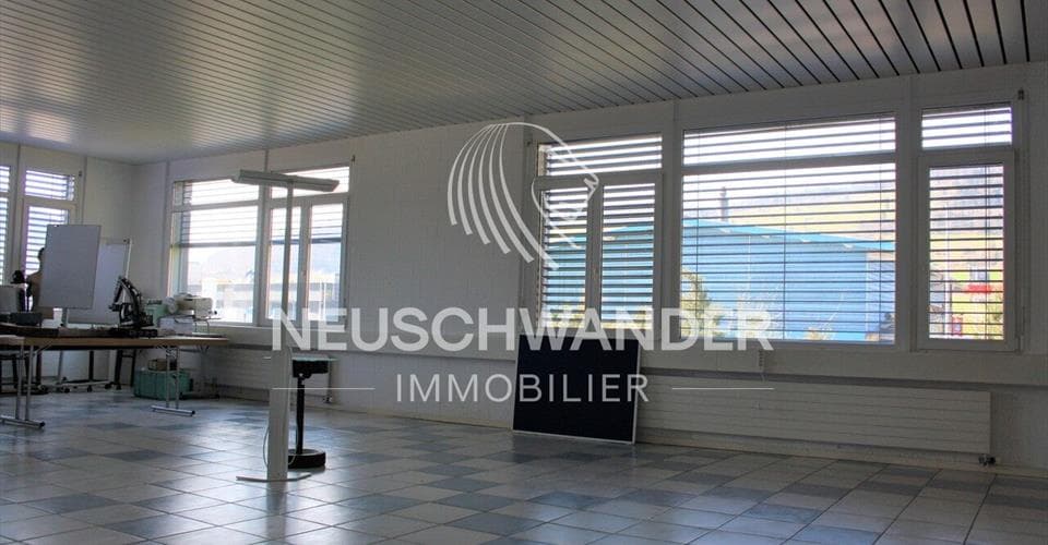 Espace commercial au idéalement situé, 2855 Glovelier – Photo 4 sur 11