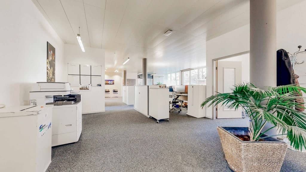 Office at Schulhausstrasse 2, 3600 Thun – Photo 4 of 12