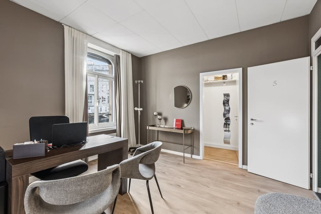 Hornergasse 13 / Uraniastrasse 20