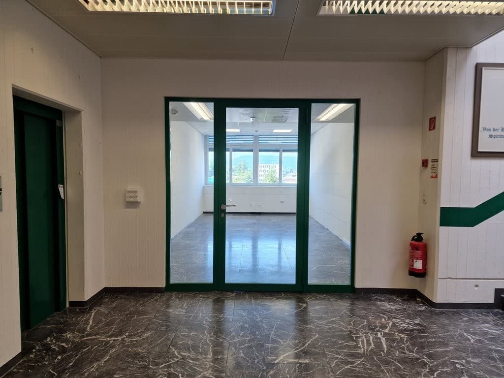 Industriestr. 31 (Verw.-Trakt)