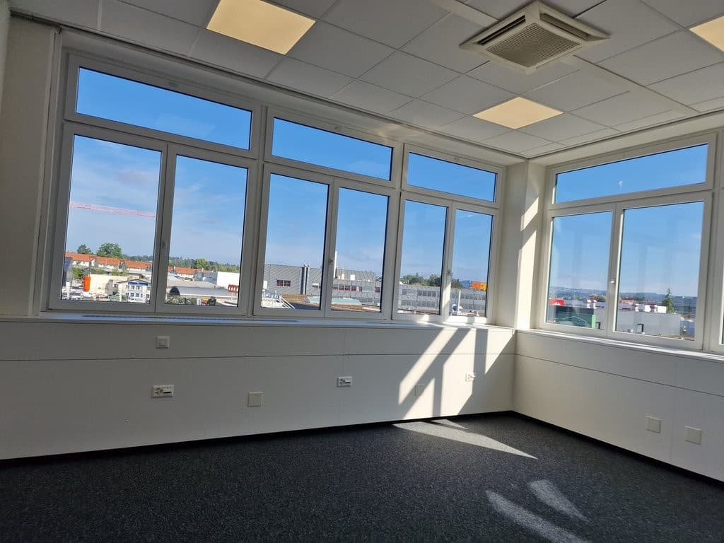 Industriestr. 31 (Verw.-Trakt)