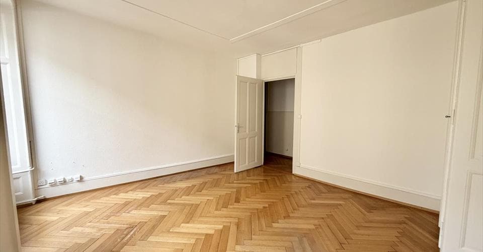 Büro an Rue du Mont-Blanc 11, 1201 Genf – Bild 3 von 4