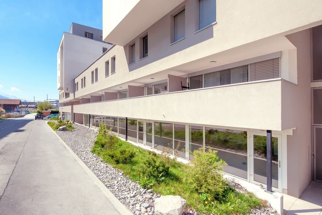 Espace commercial au Avenue des Platanes 12 (F), 3960 Sierre – Photo 2 sur 11
