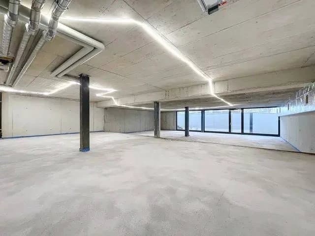Espace commercial à 1242 Satigny, CHF 3'886 par mois – Photo 5 sur 8
