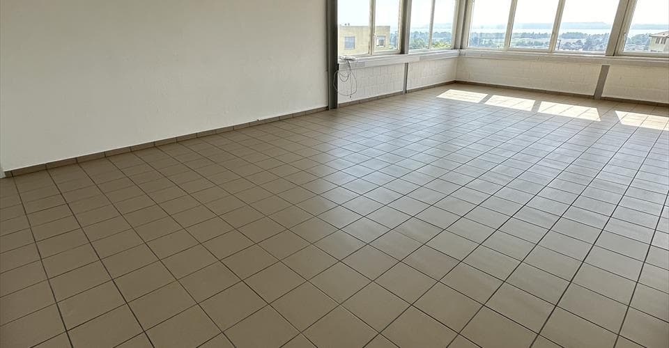 Gewerbe an Baconnière 49, 2017 Boudry – Bild 2 von 5
