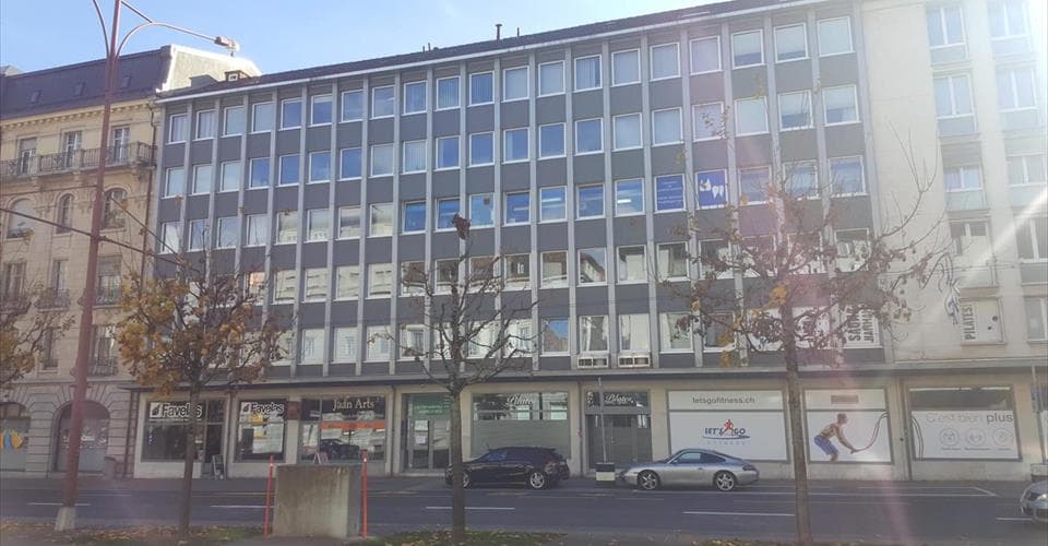 Büro an Avenue Léopold-Robert 75, 2300 La Chaux-de-Fonds – Bild 2 von 3
