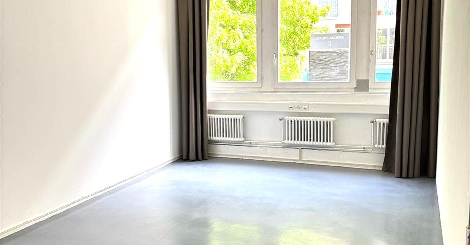 Office at Rue Jacques-Gachoud 3, 1700 Fribourg – Photo 3 of 6