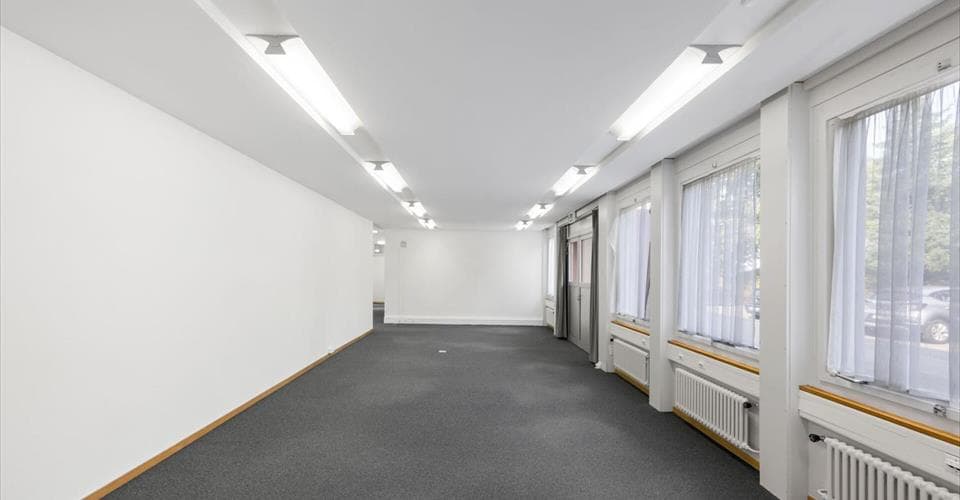 Gewerbe an Rue du Chasselas 1, 2034 Peseux – Bild 2 von 11