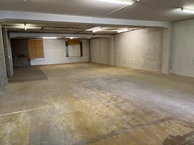 Commercial Space at Comble-Emine 1, 2053 Cernier – Photo 5 of 9