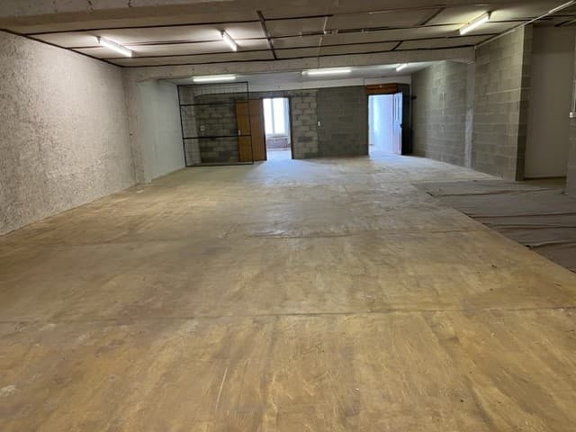 Espace commercial au Comble-Emine 1, 2053 Cernier – Photo 2 sur 9
