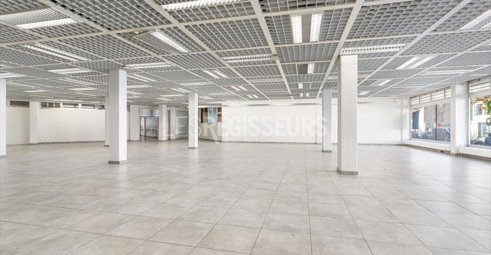 Retail Space at Rue Peillonnex 2-4-6-8, 1225 Chêne-Bourg – Photo 2 of 13