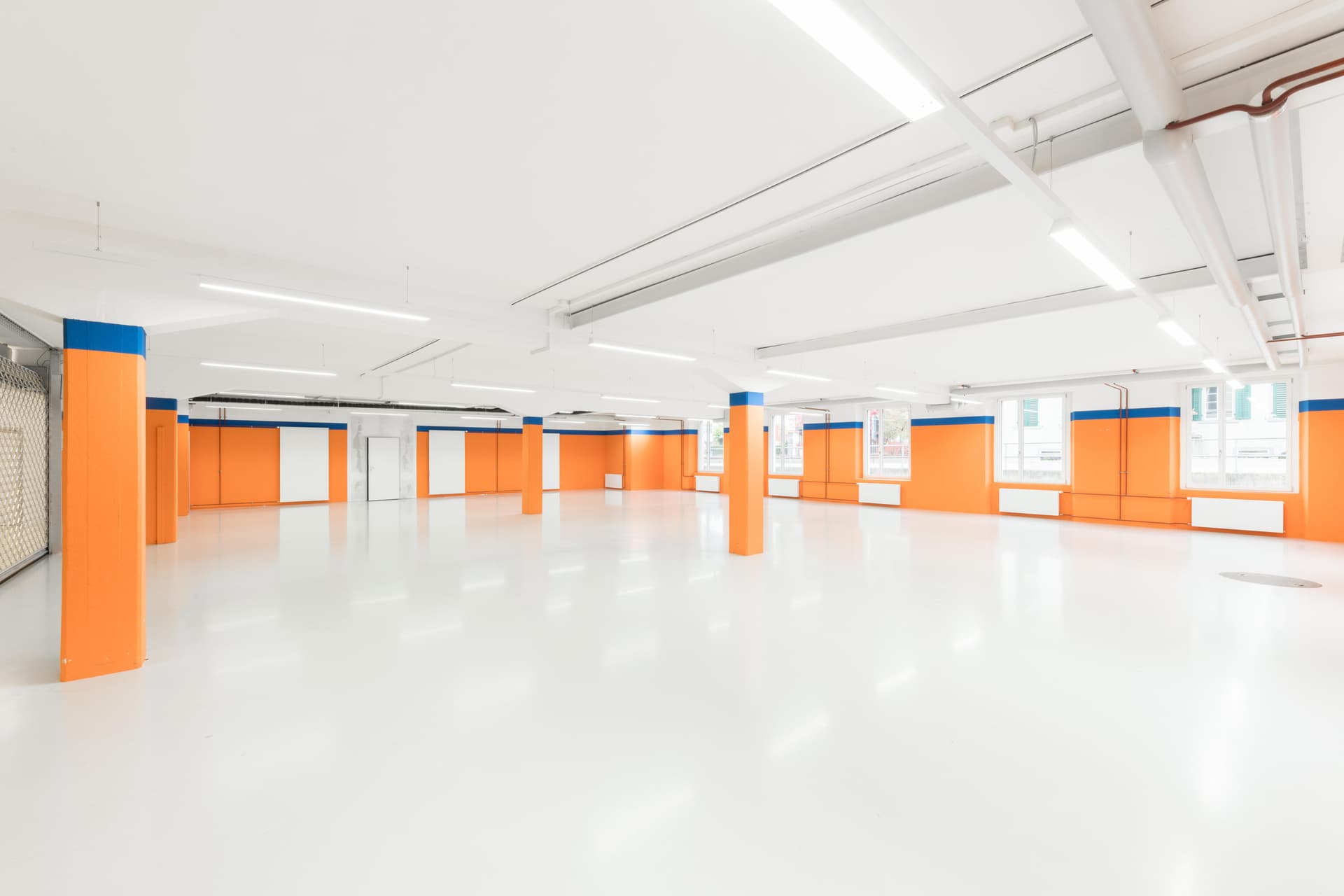 Commercial Space at Zürichstrasse 17, 8607 Aathal-Seegräben – Photo 4 of 8