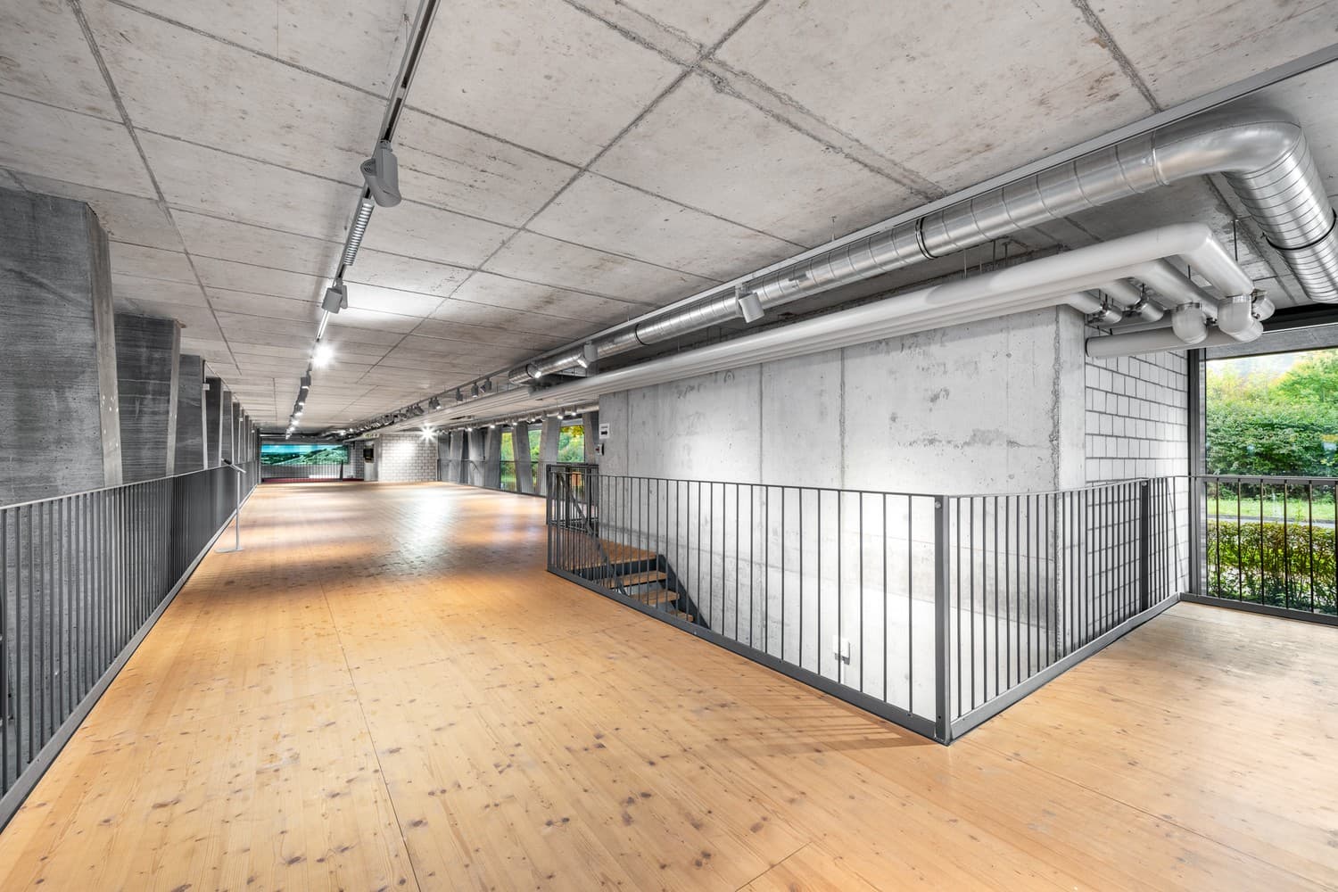 Gewerbe an Moosstrasse 45, 8134 Adliswil – Bild 5 von 7