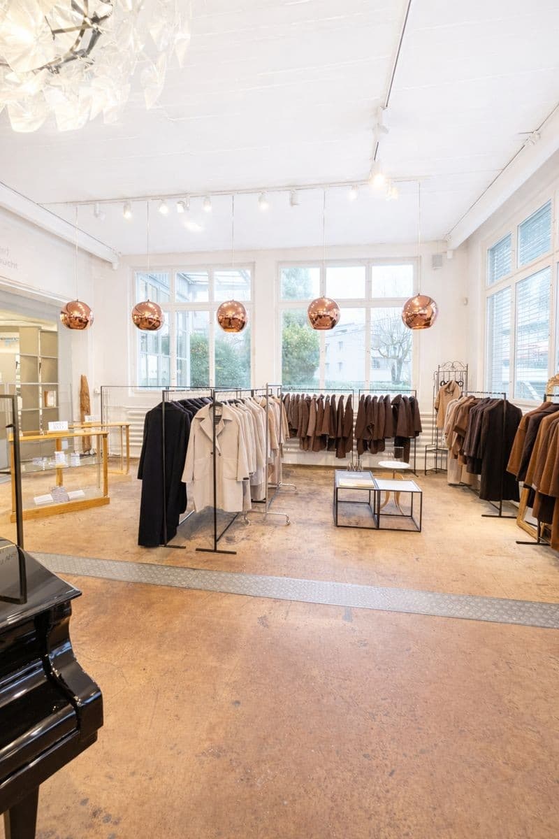 Gewerbe an Ausserdorfstrasse 4c, 8052 Zürich – Bild 3 von 13