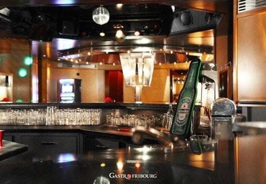 Espace commercial au Hauptstrasse 25, 3186 Guin – Photo 3 sur 13