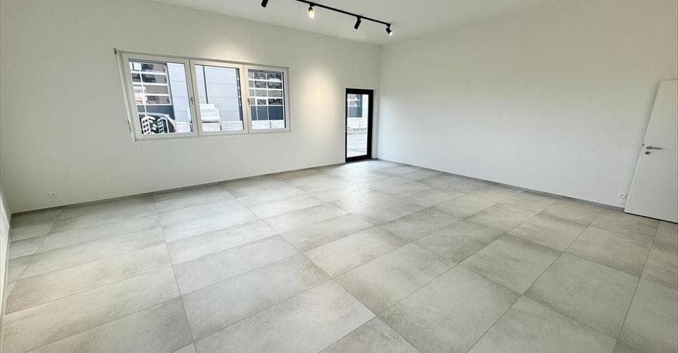 Z.I Grands-longs-Champs 4