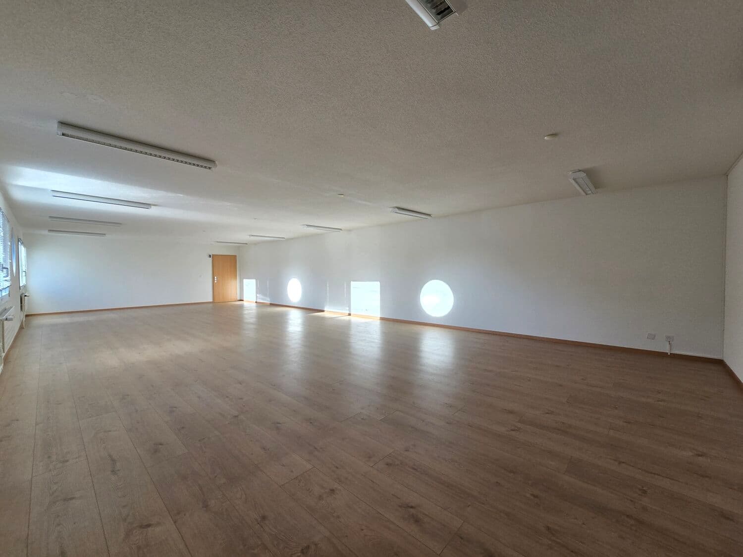 Commercial Space at Chemin de la Chatanerie 5, 1023 Crissier – Photo 4 of 5