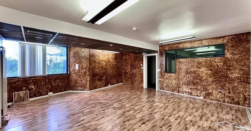 Büro in 2300 La Chaux-de-Fonds, 180m² – Bild 3 von 8