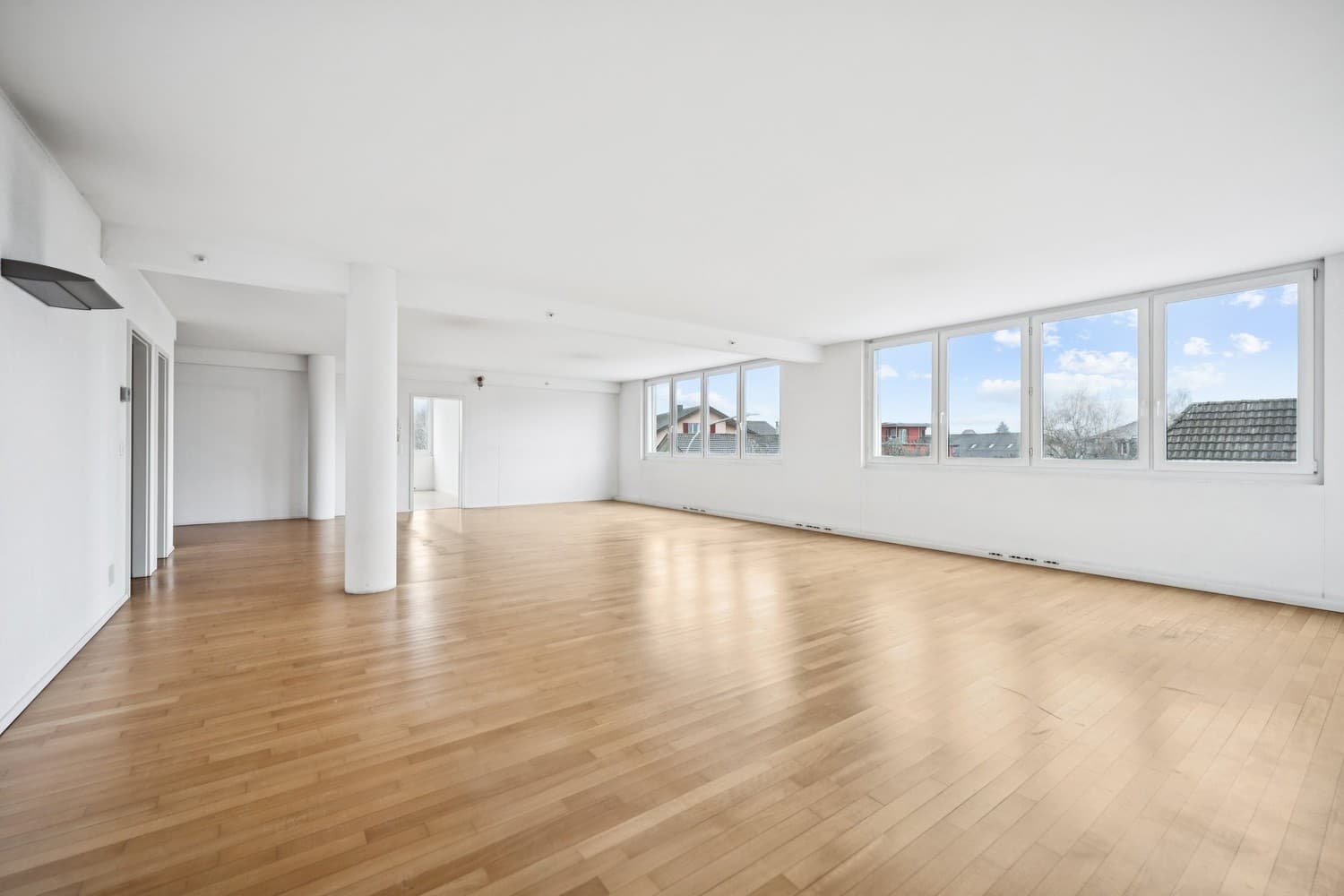 Espace commercial au Melchnaustrasse 1, 4900 Langenthal – Photo 2 sur 11