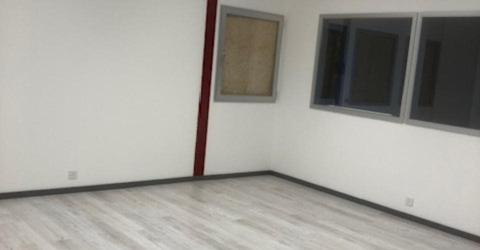 Office at En Budron D5, 1052 Le Mont-sur-Lausanne – Photo 2 of 6
