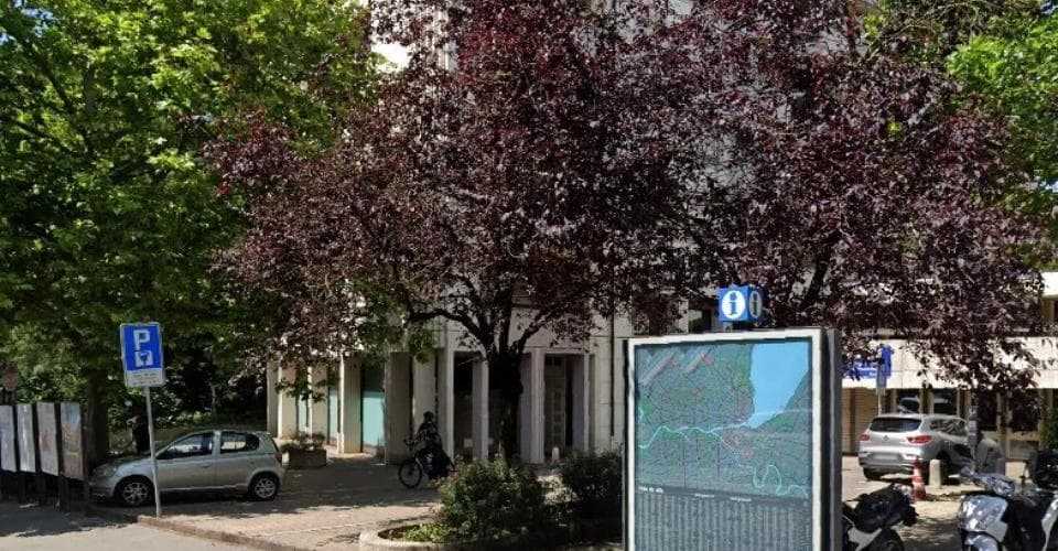 Office Route de Malagnou 53