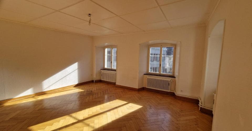 Gewerbe an Rue du MarchÃ© 2, 2800 Delsberg – Bild 3 von 9