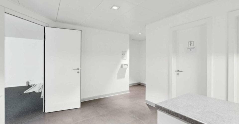 Ladenfläche in 2034 Peseux, 275m² – Bild 2 von 7