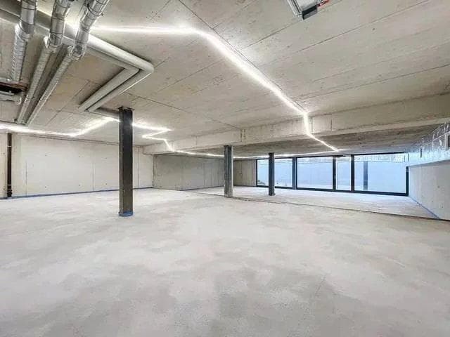 Espace commercial à 1242 Satigny, CHF 2'100 par mois – Photo 3 sur 7